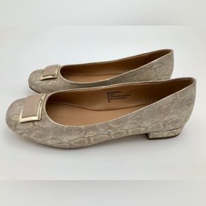 Women’s Size 9 Dress Flat Shoes